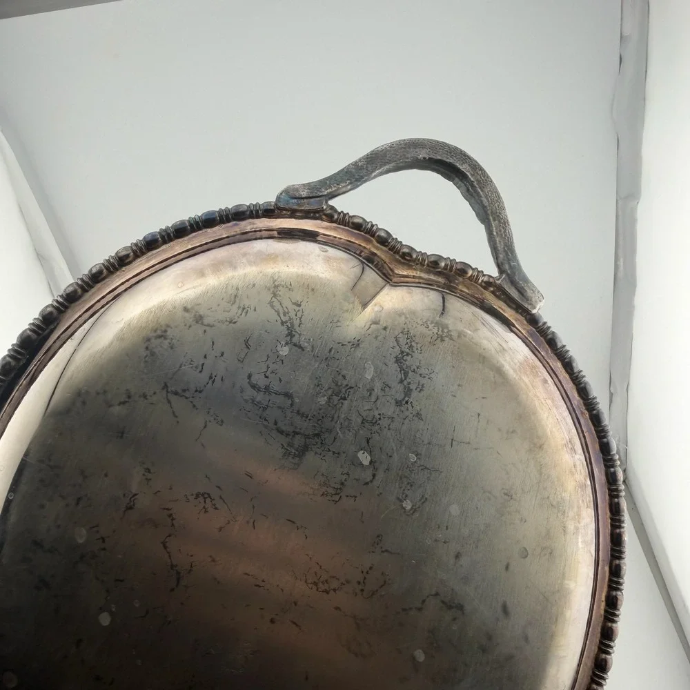 LE Silver Plated Teardrop Leaf Serving Tray Beaded Rim Handle